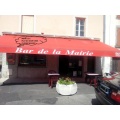 Café de la Mairie/ restaurant 04 73 88 64 42